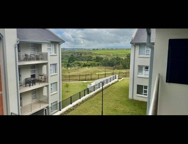 3 BEDROOM APARTMENT FOR SALE IN GEORGE SOUTH